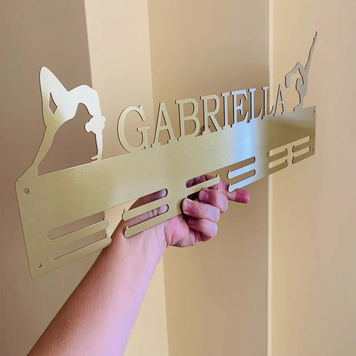 맞춤형 마라톤 스포츠 메탈 메달 디스플레이 랙, 발렌타 - Industrial Laser Cutter 리뷰 및 가격